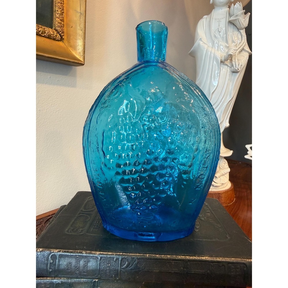 Vintage Clevenger Bros Blue Glass Bottle - Eagle and Grapes 8" - Picture 13 of 17